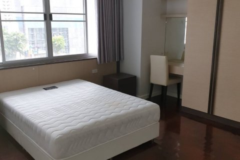 Кондоминиум с 3 спальнями в Бангкоке, Таиланд № 143570 - фото 15