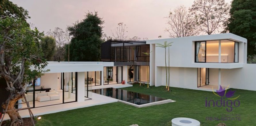 Villa in Chiang Mai, Thailand 4 bedrooms № 162674