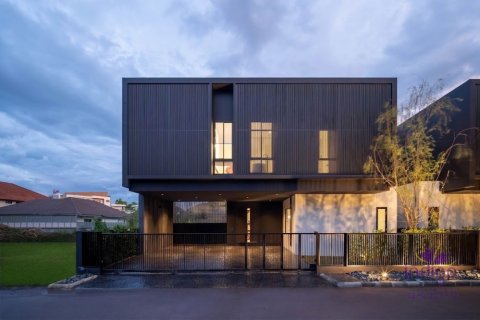 Вилла в Чиангмае, Таиланд с 5 спальнями  № 162675