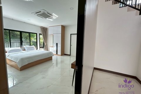 House in Chiang Mai, Thailand 5 bedrooms № 162677 - photo 24