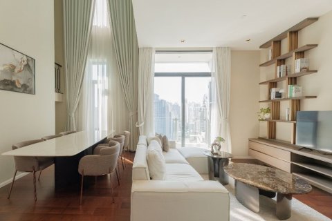 Condo in Watthana, Bangkok, Thailand, 3 bedrooms  № 161285 - photo 25