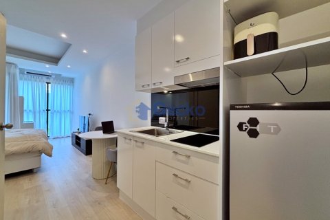 Estudio en el condominio en Pattaya, Tailandia № 209339 - foto 3