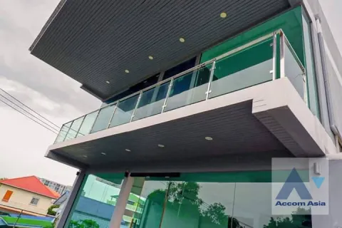 Haus in Lat Phrao, Bangkok, Thailand 4 Schlafzimmer № 216298 - Foto 6