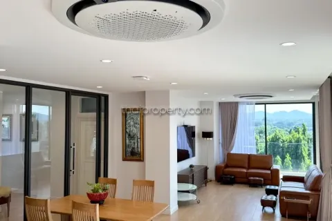 Casa de 4 dormitorios en Pattaya, Tailandia № 213347 - foto 12