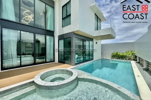 Casa de 5 dormitorios en Pattaya, Tailandia № 213351 - foto 29