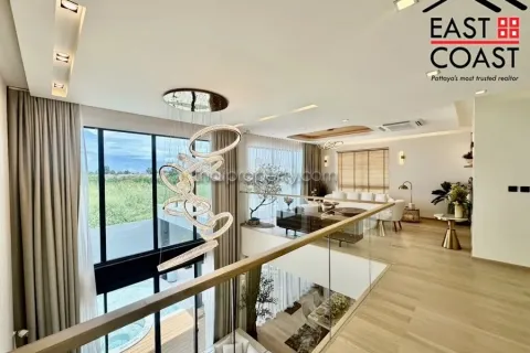Casa de 5 dormitorios en Pattaya, Tailandia № 213351 - foto 7