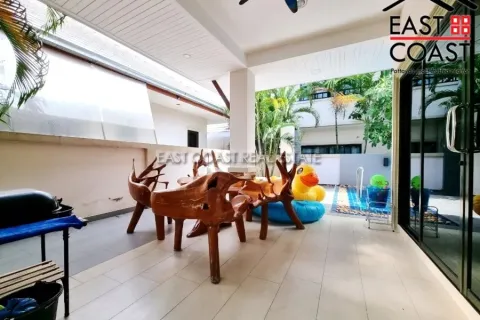 Casa de 2 dormitorios en Pattaya, Tailandia № 213350 - foto 15