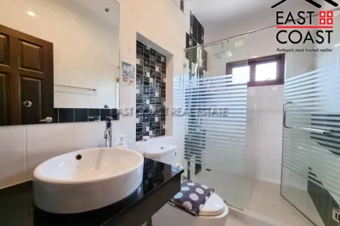 Casa de 2 dormitorios en Pattaya, Tailandia № 213350 - foto 14