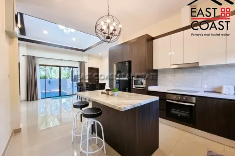 Casa de 2 dormitorios en Pattaya, Tailandia № 213350 - foto 3