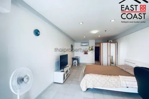 Estudio en el condominio en Jomtien Beach, Pattaya, Tailandia № 213352 - foto 4