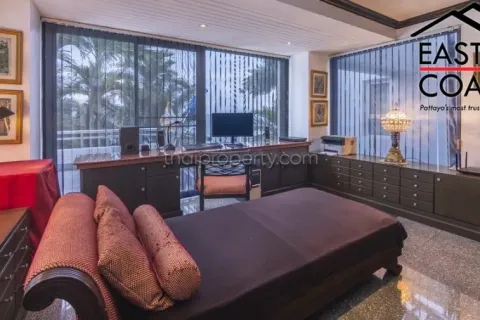 Casa de 3 dormitorios en Pattaya, Tailandia № 213353 - foto 10