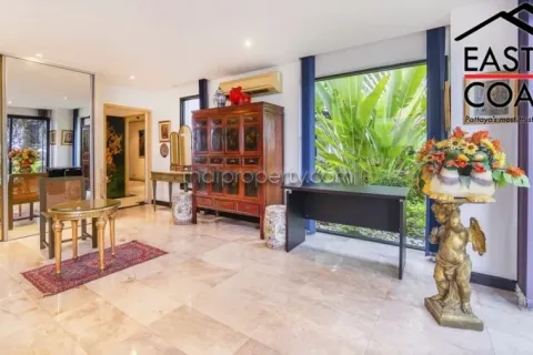 Casa de 3 dormitorios en Pattaya, Tailandia № 213353 - foto 15