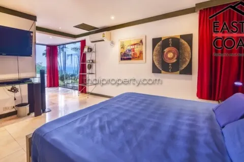 Casa de 3 dormitorios en Pattaya, Tailandia № 213353 - foto 18
