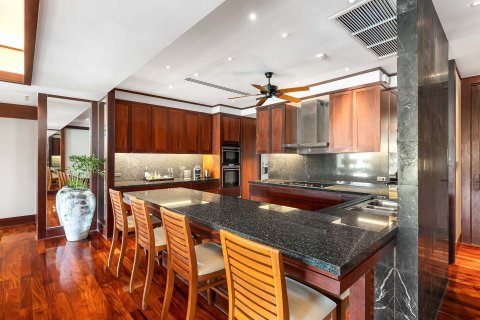 Квартира в Кату, Таиланд с 3 спальнями  № 171187 - фото 3