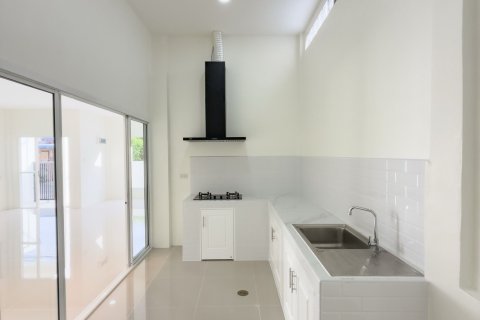House in Phuket, Thailand 4 bedrooms № 171188 - photo 19