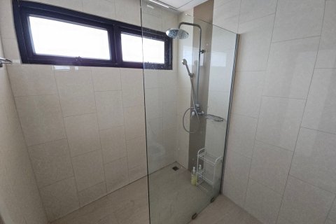 Condo à Pathum Wan, Bangkok, Thaïlande, 2 chambres  № 135885 - photo 10