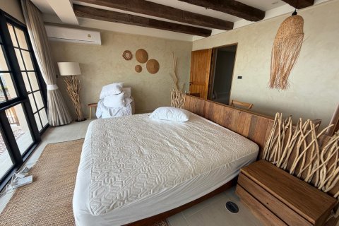 Villa in Cha-am, Thailand 5 Schlafzimmer № 222639 - Foto 2
