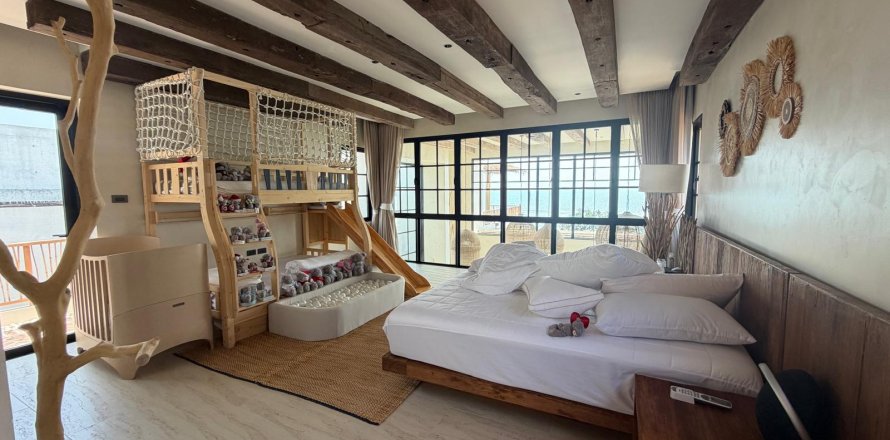Villa in Cha-am, Thailand 5 Schlafzimmer № 222639