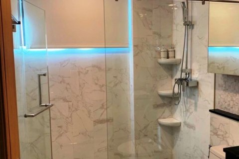 Кондоминиум с 2 спальнями в Банг Раке, Бангкок, Таиланд № 137262 - фото 18