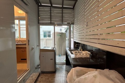 House in Phuket, Thailand 4 bedrooms № 137260 - photo 21