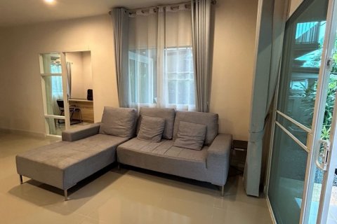 House in Phuket, Thailand 4 bedrooms № 137260 - photo 9