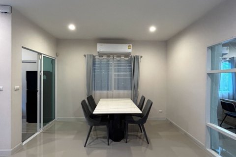 House in Phuket, Thailand 4 bedrooms № 137260 - photo 13