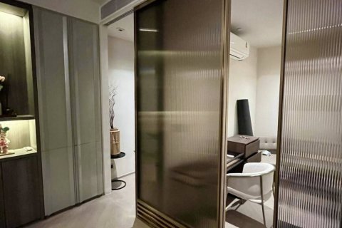 Кондоминиум с 2 спальнями в Бангкоке, Таиланд № 158904 - фото 7