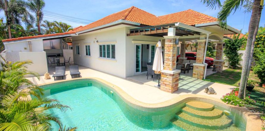 Вилла в Хуа Хине, Таиланд с 3 спальнями  № 158910