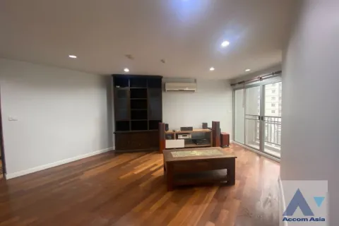 Condo in Yan Nawa, Bangkok, Thailand, 2 bedrooms  № 219203