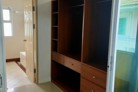 House in Phuket, Thailand 3 bedrooms № 173241 - photo 16