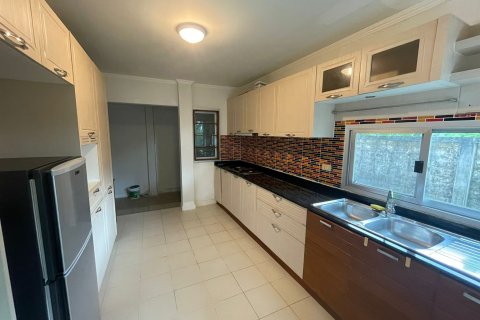 House in Phuket, Thailand 3 bedrooms № 173241 - photo 5