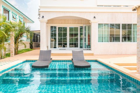 Villa à Pattaya, Thaïlande 5 chambres № 173240 - photo 21