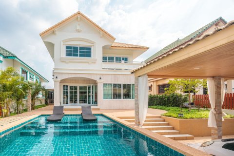 Villa à Pattaya, Thaïlande 5 chambres № 173240