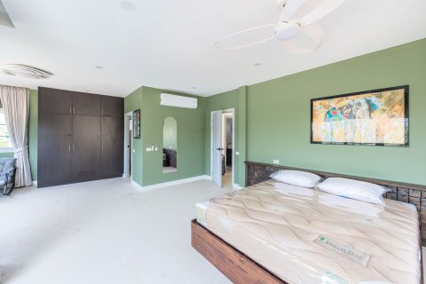 Villa à Pattaya, Thaïlande 5 chambres № 173240 - photo 15