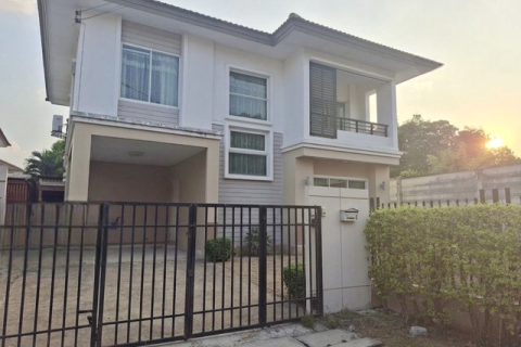 Дом в Пхра Прадаенге, Таиланд с 3 спальнями  № 173243