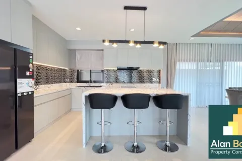 Casa de 3 dormitorios en Pattaya, Tailandia № 210953 - foto 3