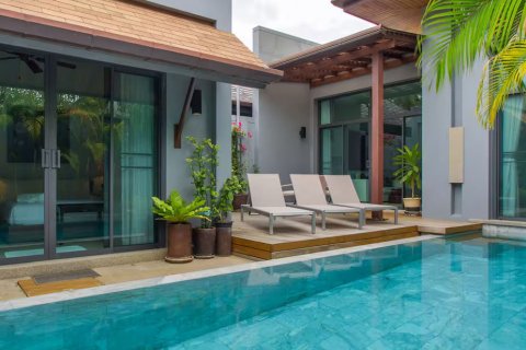 Villa in Phuket, Thailand 3 bedrooms № 146281