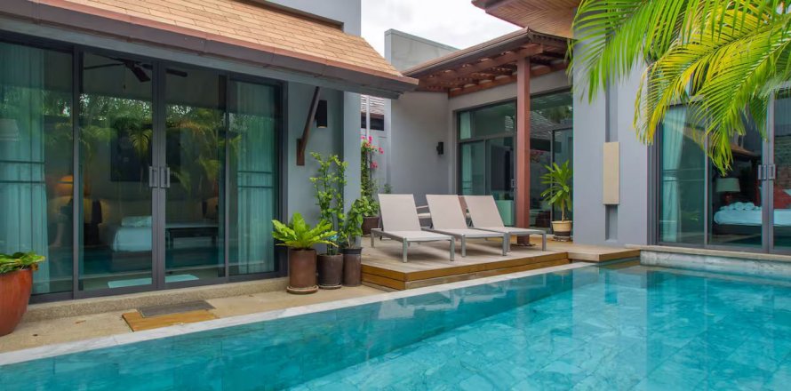 Villa in Phuket, Thailand 3 bedrooms № 146281