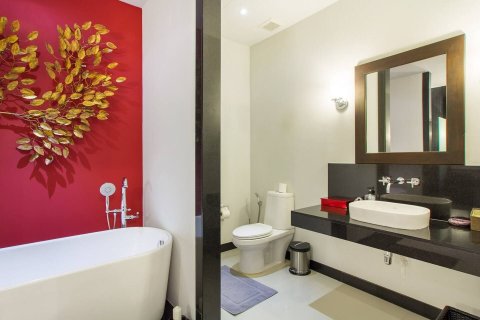 Villa in Phuket, Thailand 3 bedrooms № 146281 - photo 7