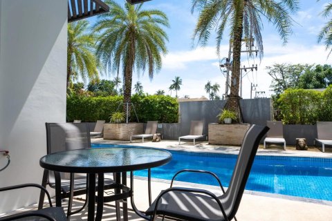 Квартира в Пхукете, Таиланд с 2 комнатами  № 150837 - фото 3