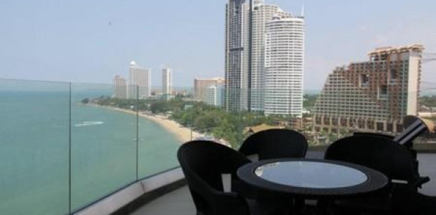 Apartment in Pattaya, Thailand 3 bedrooms № 193183