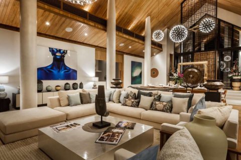 House in Phuket, Thailand 7 bedrooms № 180395 - photo 12