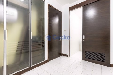 Condo in Pattaya, Thailand, 3 bedrooms № 196587 - photo 24