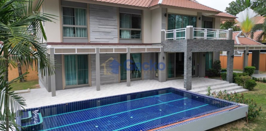 Maison à Pattaya, Thaïlande 6 chambres № 196584