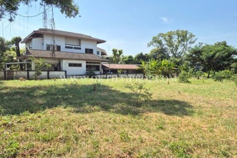 Land in Ban Lam Luk Ka, Thailand 1400 sq.m. № 154125 - photo 4