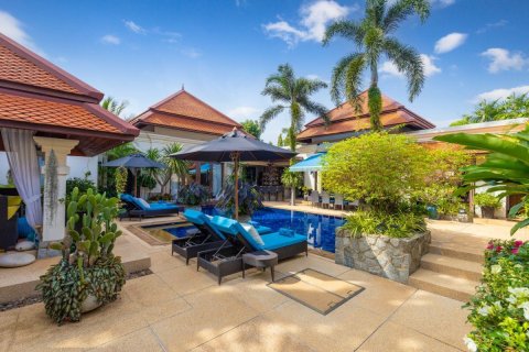 Villa in Phuket, Thailand 4 bedrooms № 154128 - photo 7