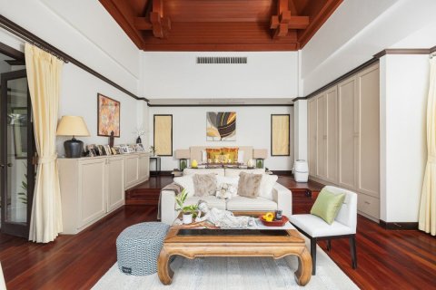 Villa in Phuket, Thailand 4 bedrooms № 154128 - photo 8