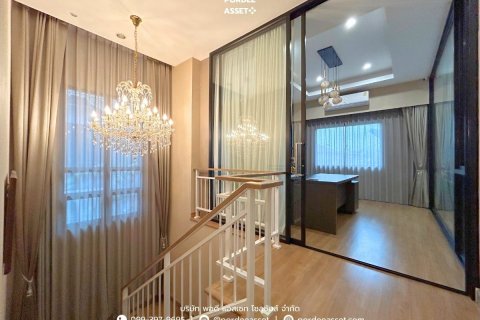 Maison à Bang Kruai, Thaïlande 4 chambres № 154129 - photo 8