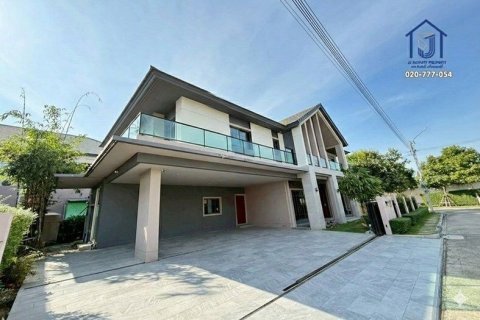 Maison à Pak Kret, Thaïlande 5 chambres № 154123 - photo 2