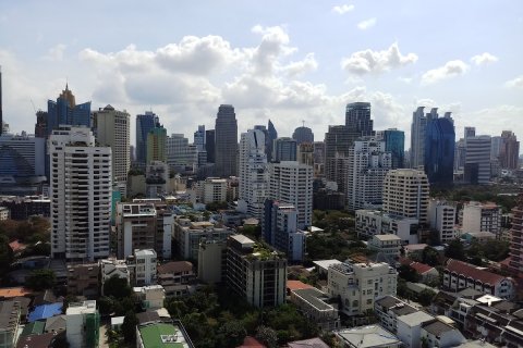 Condo à Khlong Toei, Bangkok, Thaïlande, 2 chambres № 200674 - photo 7